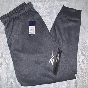 SOLD - NWT Reebok Mens Athlete Joggers in Ebony Heather